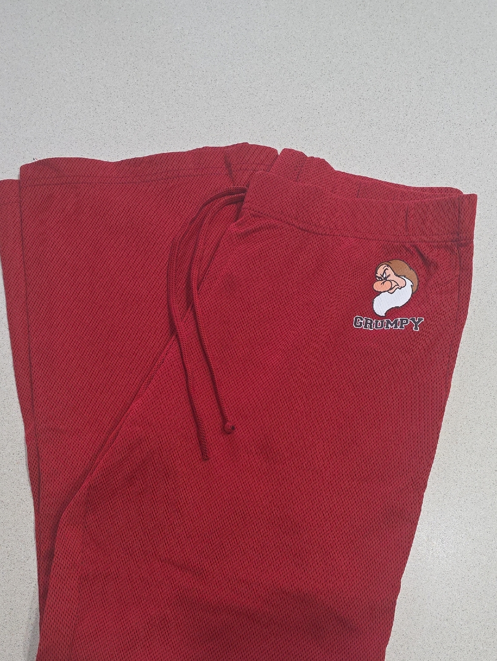 Grumpy Red Sweatpants - Character Lounge Bottoms. XL. Disney Pants.